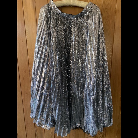 MSGM Pleated Sequin Midi Skirt - Picture 7 of 11